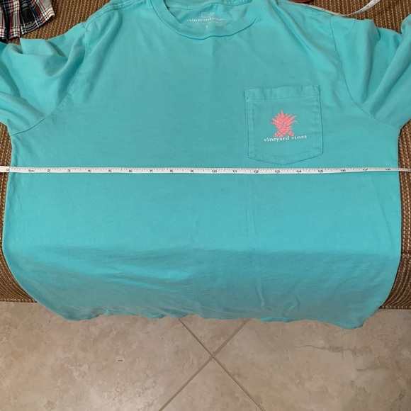 Vineyard Vines Kids L (14) Graphic LS Tee Pineapple Print Capri Blue Aqua Pink - Picture 10 of 13